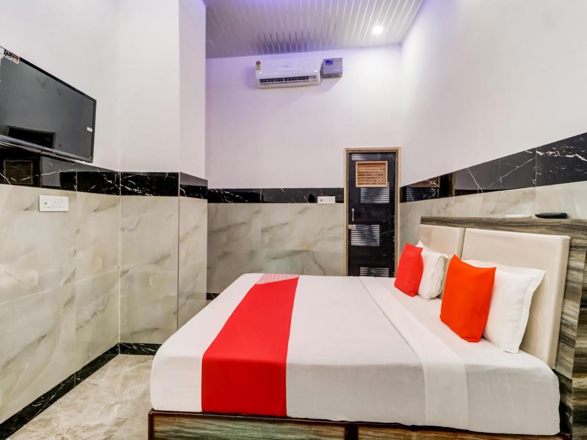 Oyo Flagship 83121 Hotel Rose Vip Сахаранпур Экстерьер фото